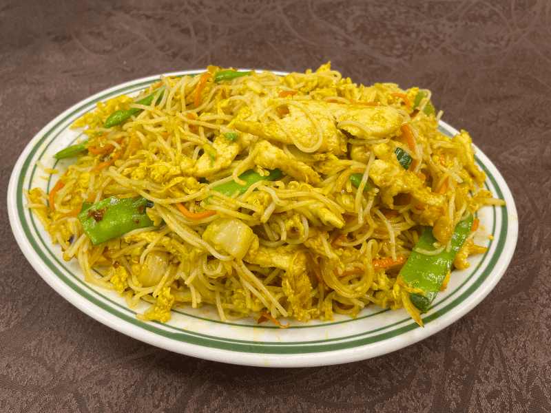 Chicken Singapore Noodle Image